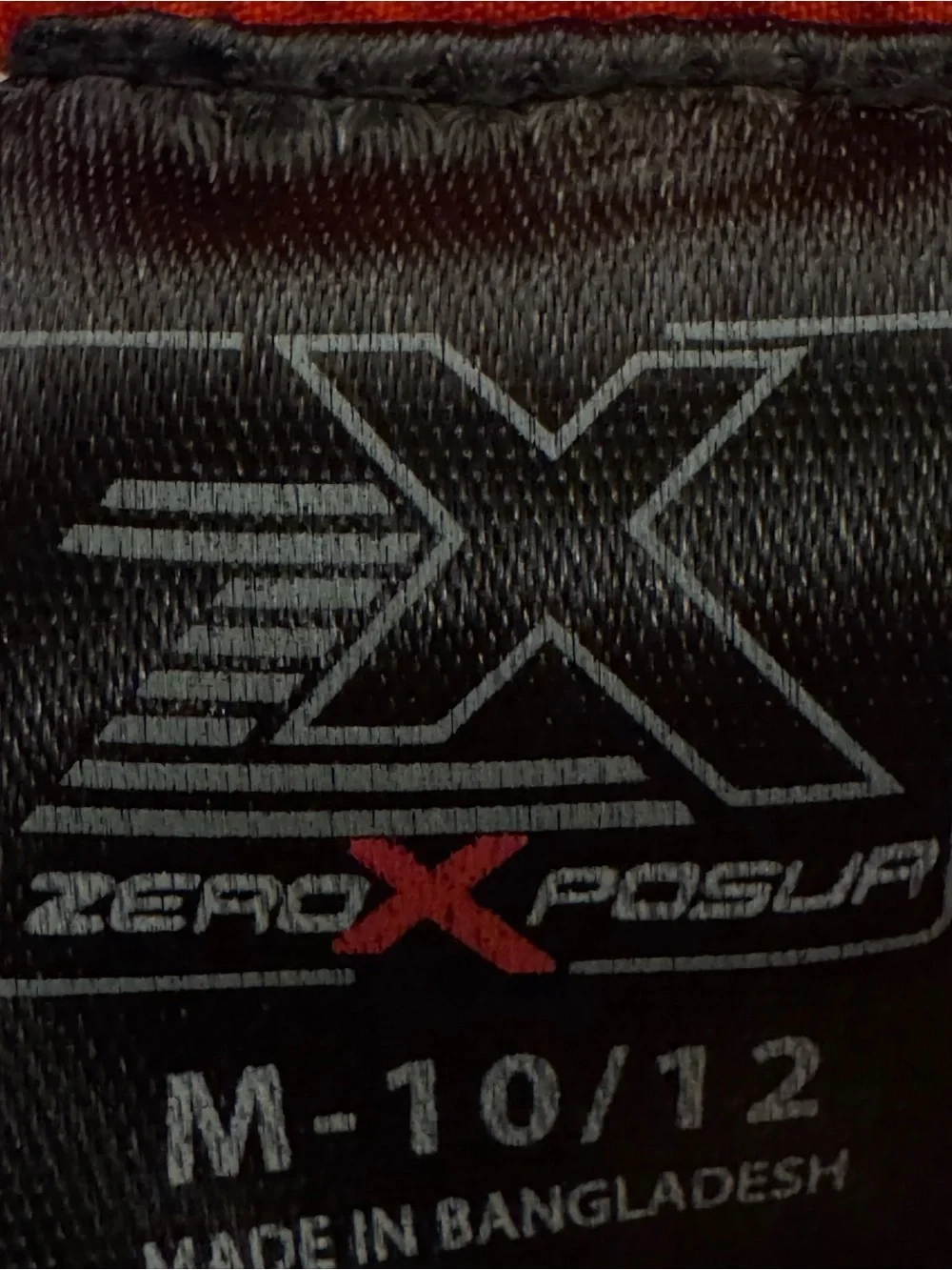 ZeroXposur Boys Black Red and Gray Board Shorts - Size 10/12  b67